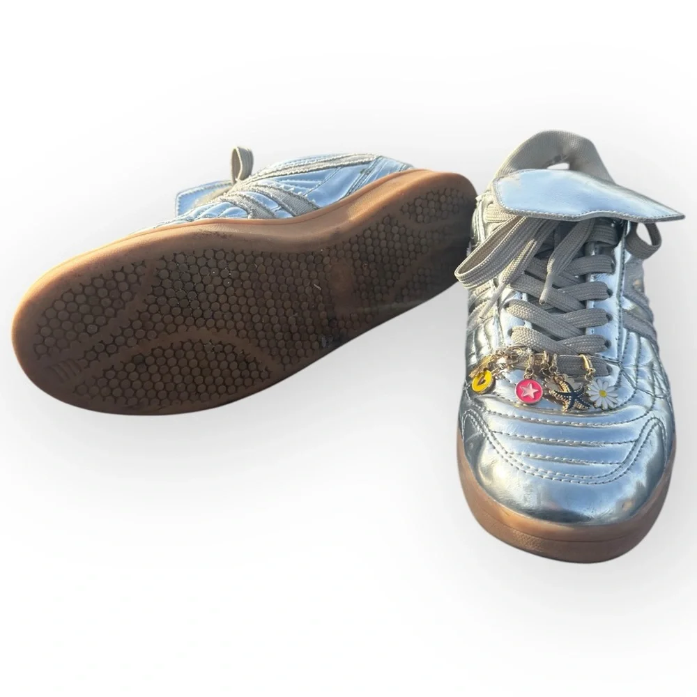 Steve Madden Madrid Silver Sneakers | Size 8.5 🌟👟